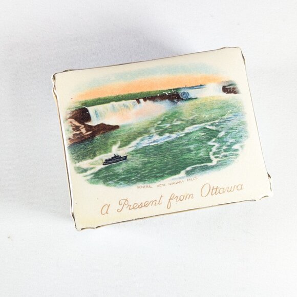 AS IS Bovey Pottery co card box, Canada tourist souvenir A present from Ottawa - Picture 11 of 11